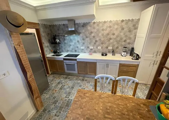 Caletillas Vacations, 20 Meters From The דירה