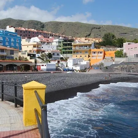 Apartment Caletillas Vacations, 20 Meters From The