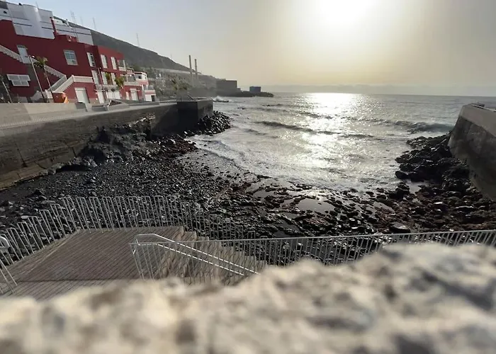 Caletillas Vacations, 20 Meters From The Appartement